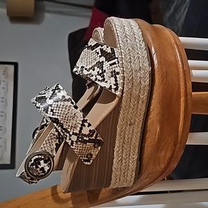 Soda Snakeskin Wedges
